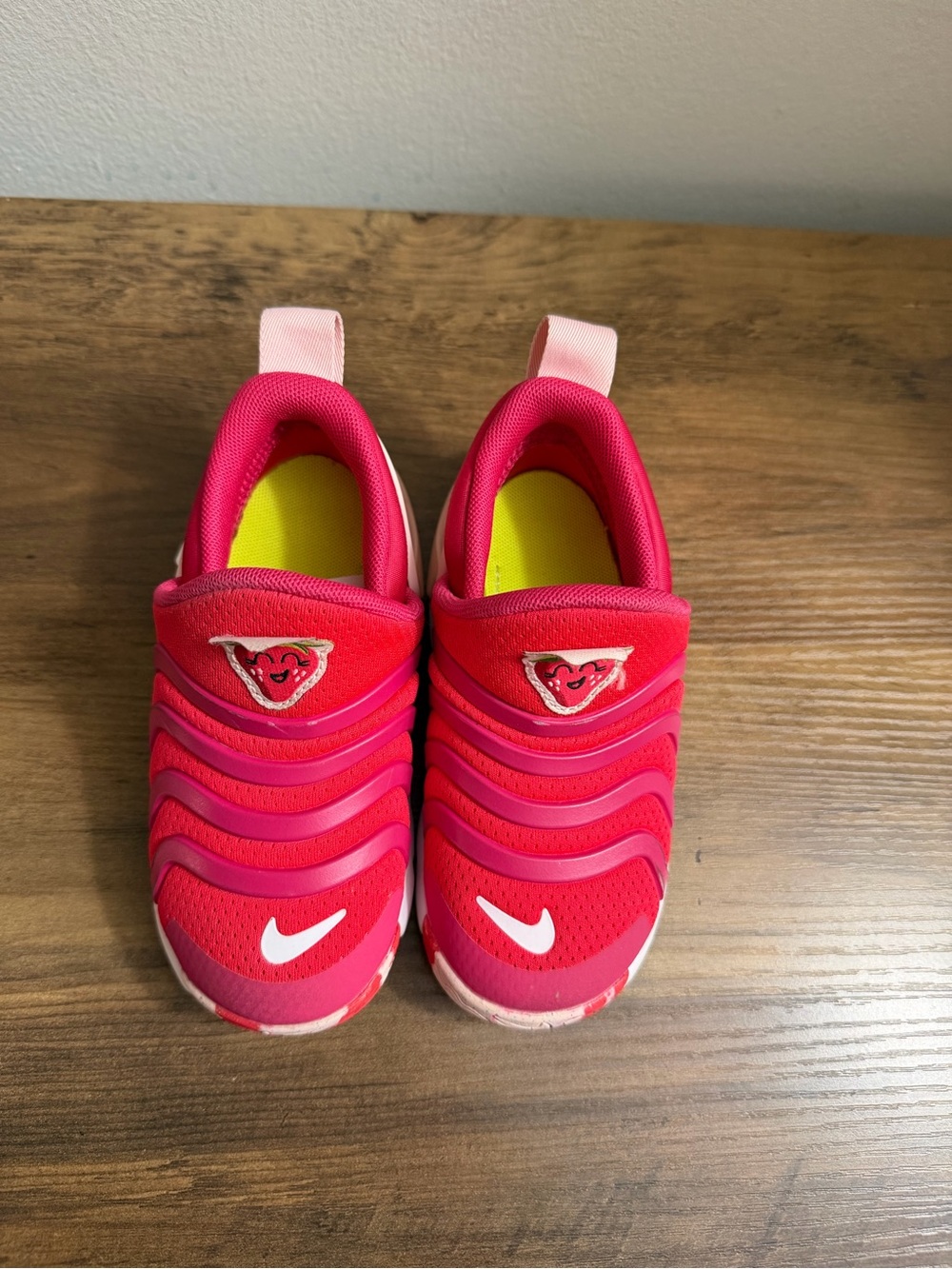 Nike Kids Bright Pink & Hot Pink Slip-On Athletic Sneakers